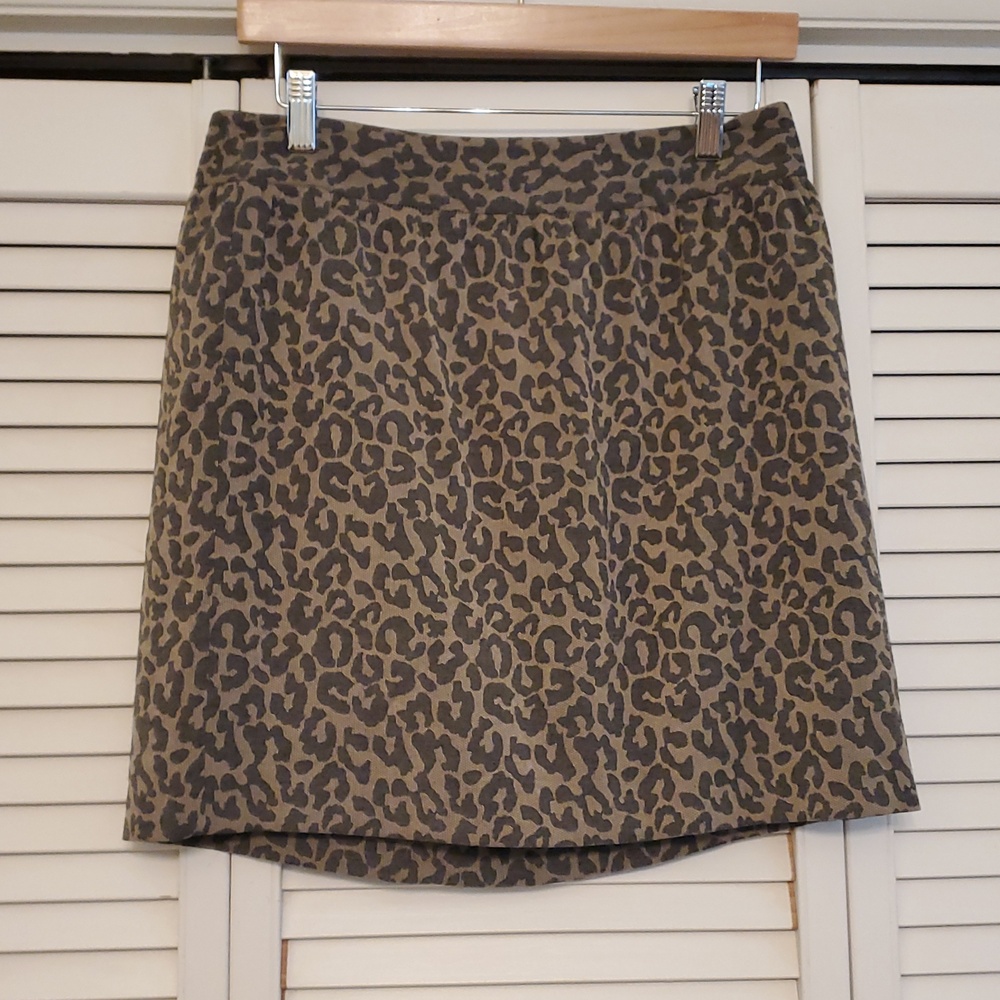 Banana Republic Animal Print Mini Skirt, Size 4